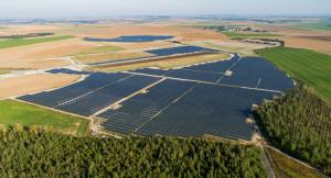 La centrale solaire d'Athies-Samoussy est une réponse en matière d'énergies renouvelables et une réponse face à l'indépendance des énergies fossiles.