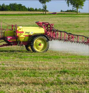 Dans l’Union européenne, les pesticides à base de glyphosate représentent un marché d’environ un milliard d’euros.