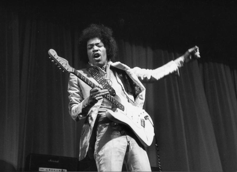 Jimmy Hendrix © BOB LAMPARD