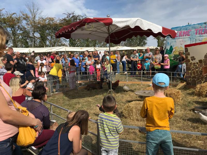 Le Service de remplacement était présent à Hannaches, les visiteurs ont été nombreux à passer sur le stand pour participer à la tombola. Après tirage au sort, voici la liste des heureux gagnants. Un © Solene Kiss