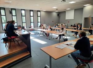 Les Parlementaires à lécoute des organisations
professionnelles, à Guichainville.