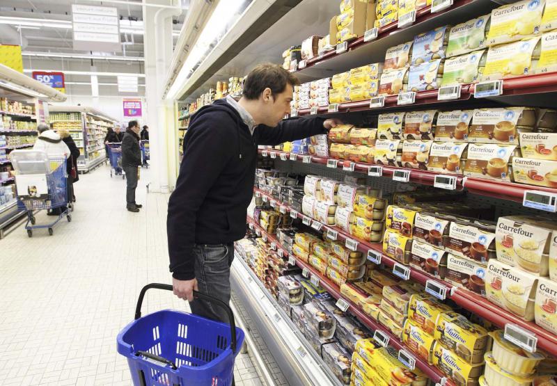 Le rapport montre que sur ces produits la part des enseignes de distribution était de 48,3 % en 2015, tandis que celle revenant aux paysans et travailleurs est de 6,5 %.