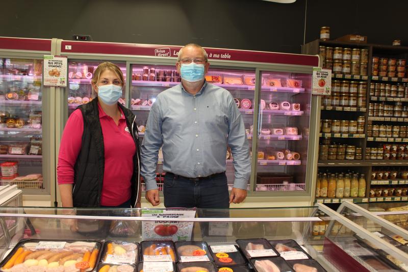 Sandrine, responsable du corner Prise direct’ du Gamm vert de Beauvais, et Patrick Masse, responsable de réseau.