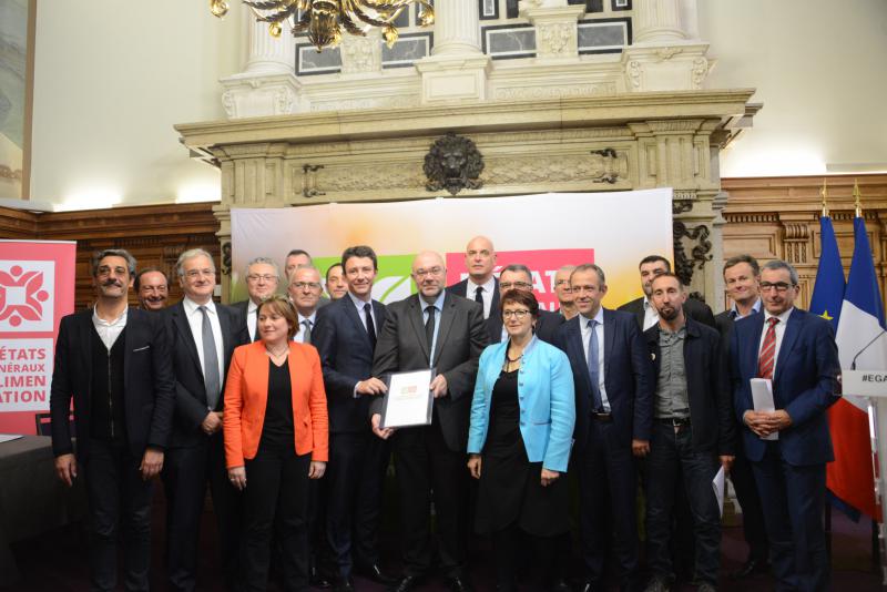 La charte d’engagement pour une relance de la création de valeur a été signée le 14 novembre par les principaux acteurs de la filière alimentaire.