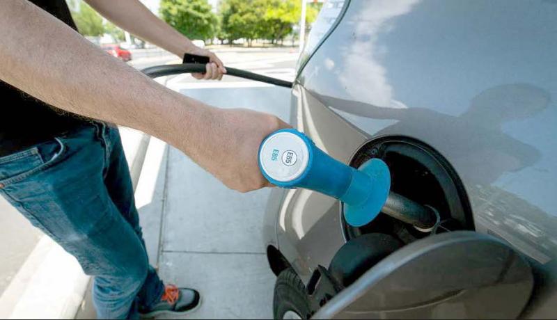 L'actuelle limite nationale empêche la France (6,8 % d'incorporation)
de produire plus d'éthanol de première génération.