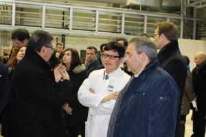 Lors de linauguration de la plate-forme, par Xavier Bertrand, président du Conseil régional des Hauts de France, et Philippe Choquet, directeur général dUniLaSalle (les deux à droite, de profil).