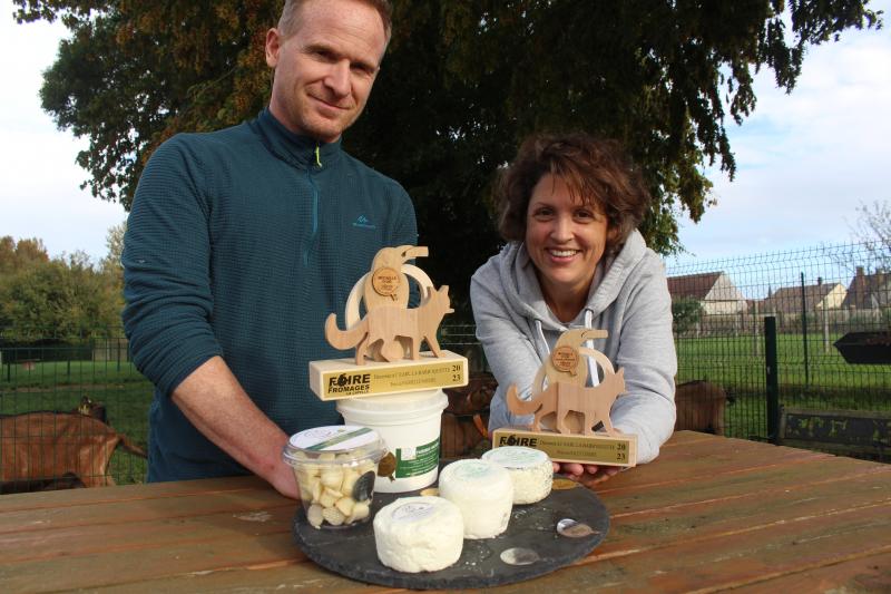 Plusieurs produits à base de lait de chèvre de Sébastien et Véronique Barbier ont été médaillés lors de la Foire aux fromage de La Capelle (02).