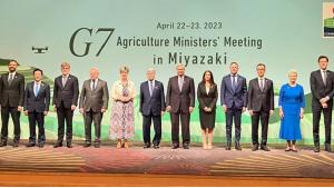 La réunion du G7 agricole a réuni les représentants du Japon, de la France, des États-Unis, du Royaume-Uni, de l'Allemagne, de l'Italie, du Canada et de l'Union européenne auxquels se sont joints quelques invités.