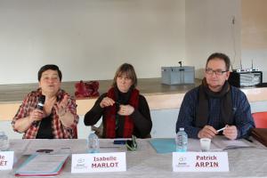 A la tribune, Isabelle Holvoët, directrice d’Avenir Conseil Élevage, Isabelle Marlot, vice-présidente, et Patrick Arpin, président.