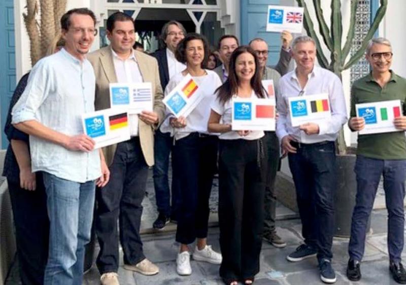 Présentation de l’initiative Dyalna - Markat El Moustaklik au Maroc, équivalent de la marque C’est qui le patron?! en France, le 17 octobre 2019. À droite, Enzo di Rosa, fondateur de la marque en Italie.