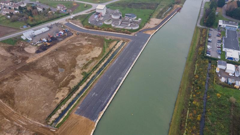 Sur son tracé entre Compiègne et Passel, le Canal sera équipé de trois nouveaux quais de transbordement. Ici, le quai de Ribécourt.