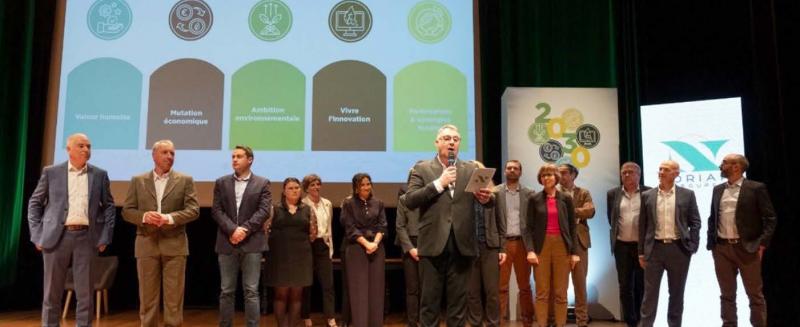 À l'occasion de son assemblée générale, le 21 janvier dernier à Amiens (80), David Saelens, président, Damien François, directeur, entourés d'une partie des membres du conseil d'administration et du comité directeur ont présenté la feuille de route qui va s'appliquer au groupe pour les cinq prochaines années.