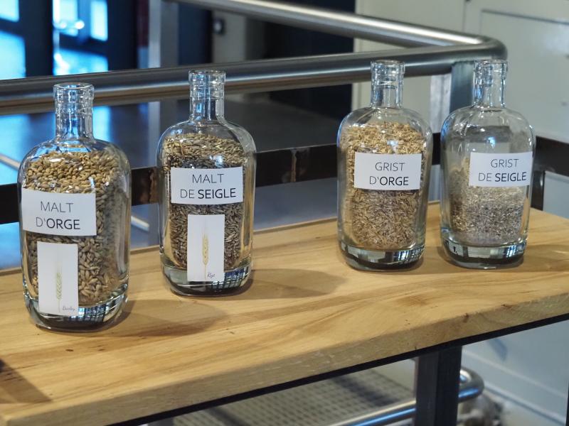 Le malt et l'orge, produits en agriculture biologique, proviennent d'une vingtaine d'exploitations du Trièves.