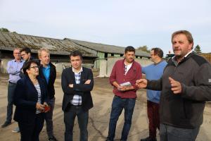 Visite dans la Somme chez Christophe DHalescourt, à droite.