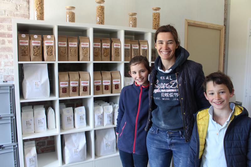Marie Delignières et sa famille vous attendent à la Ferme de Canny pour vous faire goûter un produit pas comme les autres.