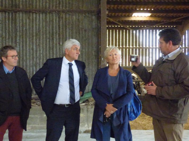 Samedi 28 septembre sur la ferme de Stéphane Donckele à Catenay.